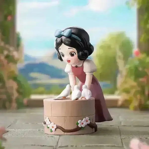 Disney Snow White Classic Series Blind Box - Bear Hugs