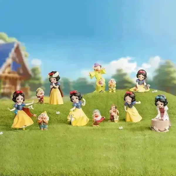 Disney Snow White Classic Series Blind Box - Bear Hugs