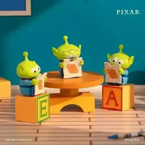 Disney Toy Story Alien Party Games Blind Box - Bear Hugs