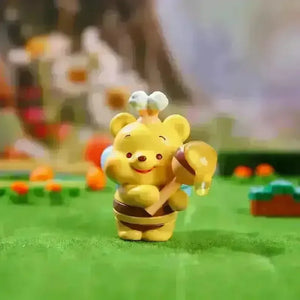 Disney Winnie the Pooh Mini Mystery Series Blind Box - Bear Hugs