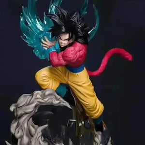 Dragon Ball GT Super Saiyan 4 Goku Action Figure (38 cm) - Bear Hugs