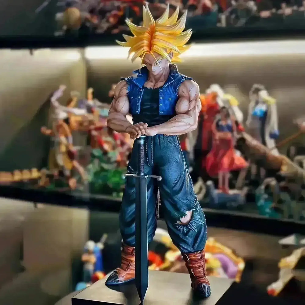 Dragon Ball Z Trunks Figurine (25cm) - Bear Hugs