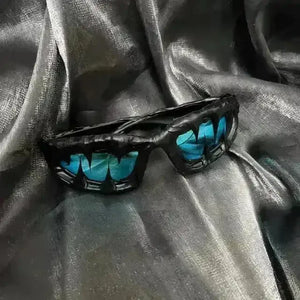 Drip Glue Venom Sunglasses - Bear Hugs