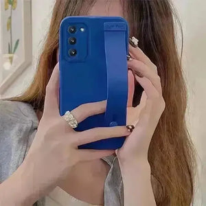 Dynamic Hand Band Silicone Case (For Samsung) - Bear Hugs