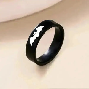 Elegant Batman Ring - Bear Hugs
