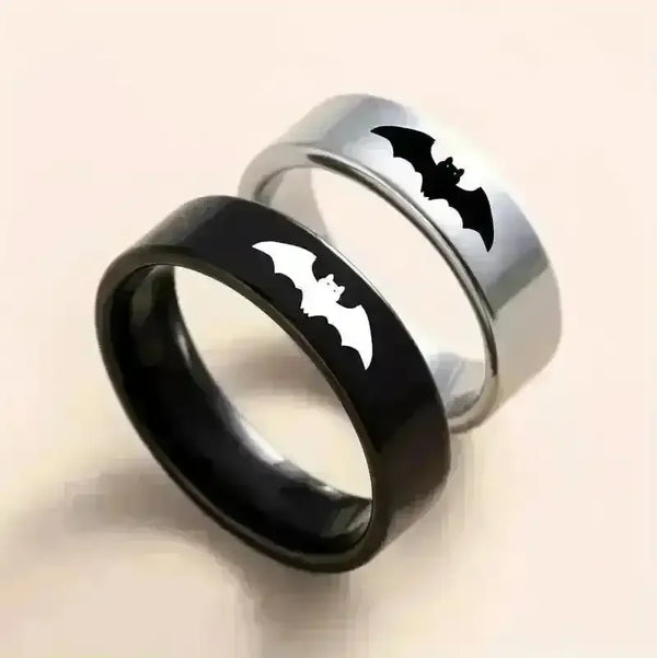 Elegant Batman Ring - Bear Hugs
