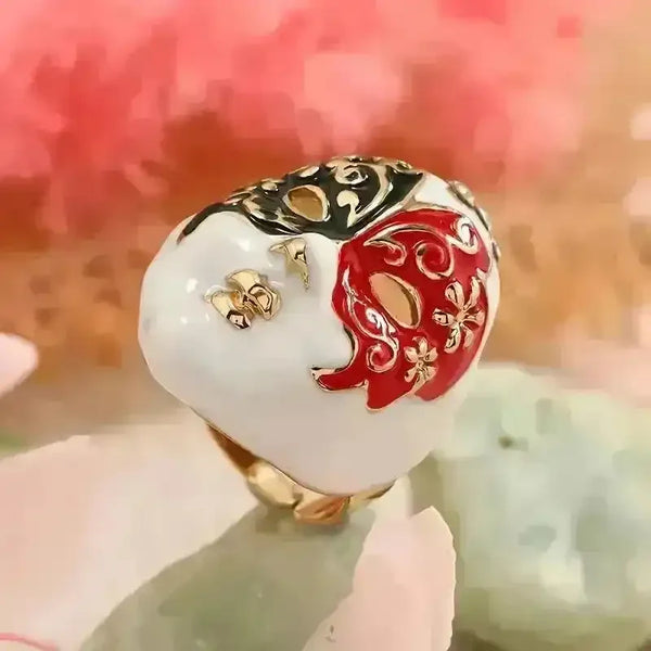 Exquisite Chinese Opera Face Mask Ring - Bear Hugs