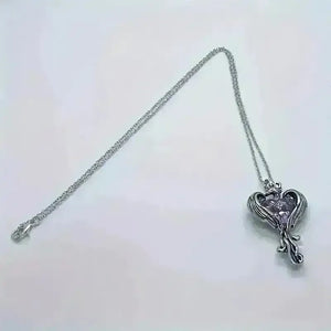 Exquisite Phoenix Heart Pendant - Bear Hugs