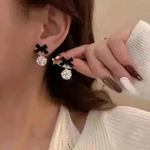 Exquisite Ribbon Snowflake Earrings - Bear Hugs