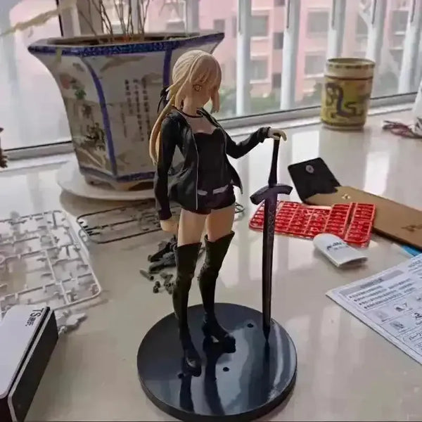 Fate Stay Night Saber Action Figure (23 cm) - Bear Hugs