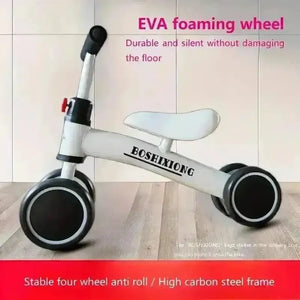 Four-Wheel Balance Scooter Without Pedals - Bear Hugs