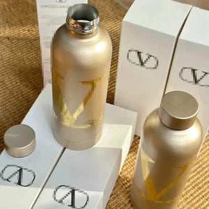 Gilded Grandeur Big V Bottle (500 ml) - Bear Hugs
