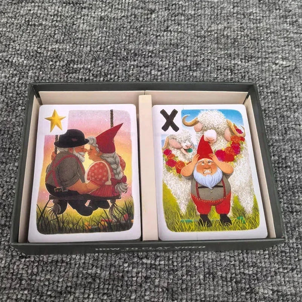 Gnoming A Round Card Game - Bear Hugs