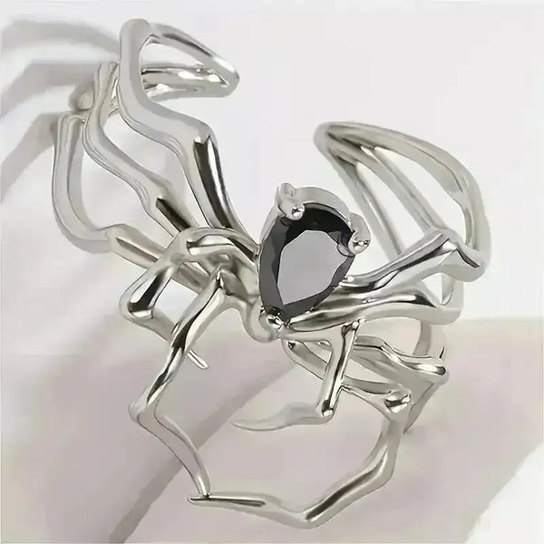 Gothic Spider Ring - Bear Hugs