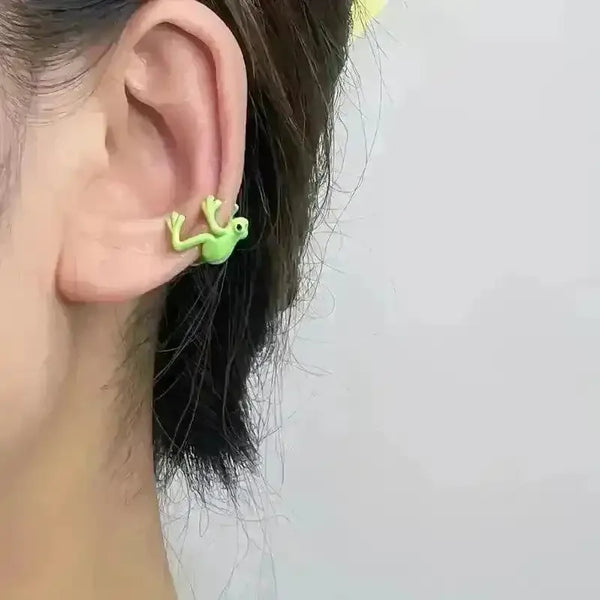 Green Frog Shaped Ear Clip - Bear Hugs