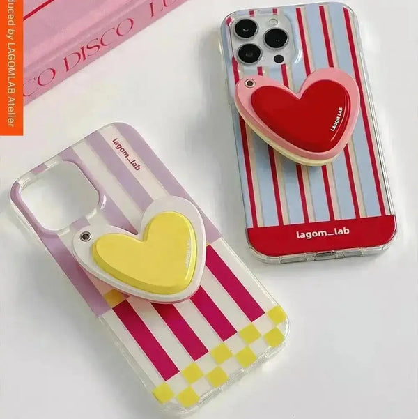 Heart's Reflection Mirror Case (For iPhones) - Bear Hugs