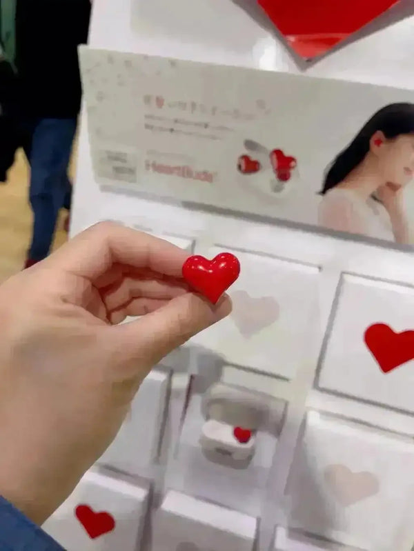 Heartbuds Bluetooth Wireless Heart Shaped Earphones - Bear Hugs