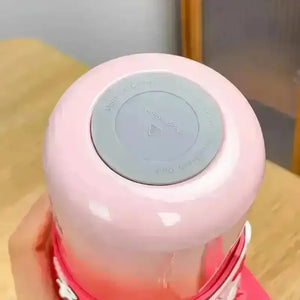 Hello Kitty 2 in 1 Sip & Spout Bottle (550 ml) - Bear Hugs