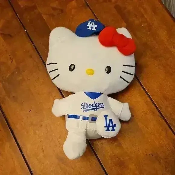 Hello Kitty LA Dodgers Plushie (25 cm) - Bear Hugs