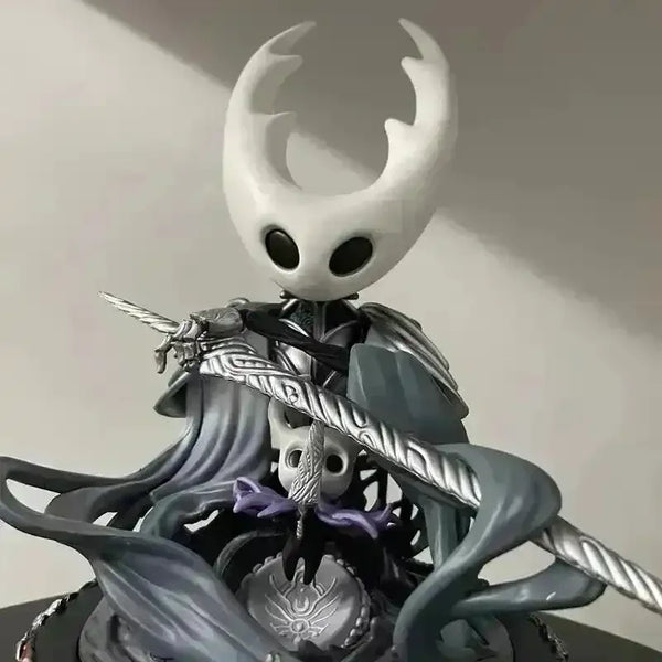 Hollow Knight Pure Vessel Action Figurine (27 cm) - Bear Hugs