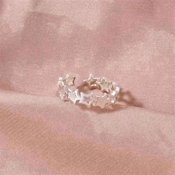 Hollow Star Luminous Ring - Bear Hugs