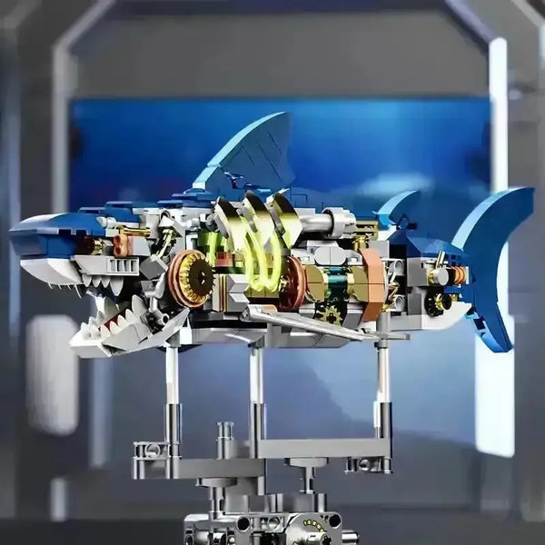 Jaw-some Shark Building Set (687 Pcs) - Bear Hugs