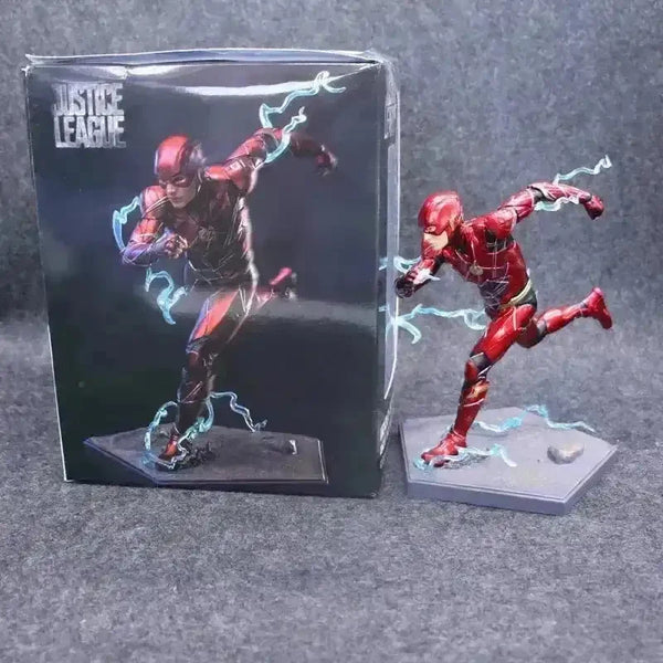 Justice League The Flash Action Figure (18 cm) - Bear Hugs