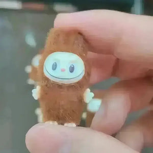 Labubu The Monsters Mini Figurines - Bear Hugs