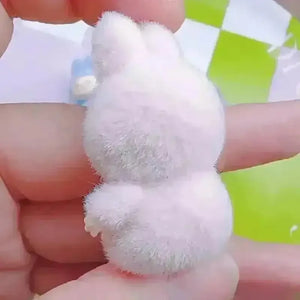 Labubu The Monsters Mini Figurines - Bear Hugs