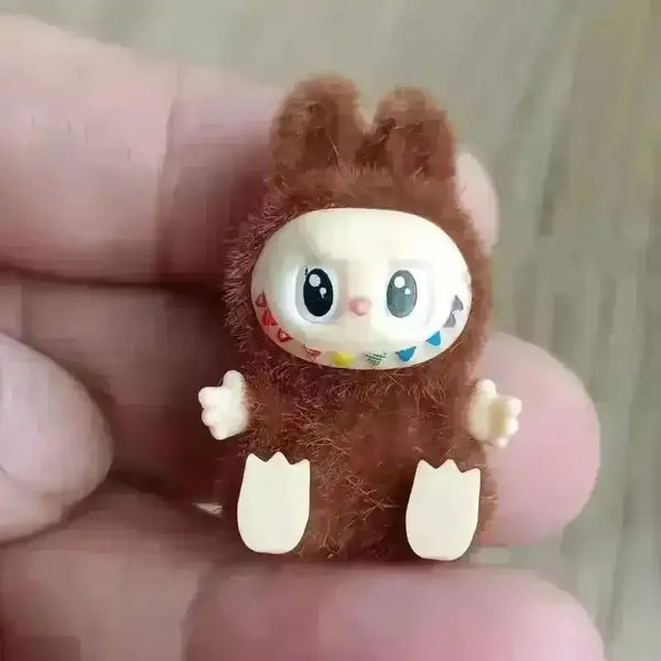 Labubu The Monsters Mini Figurines - Bear Hugs