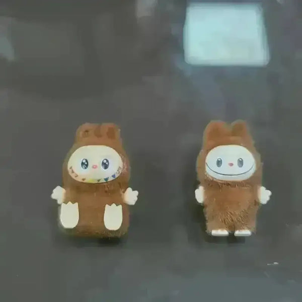 Labubu The Monsters Mini Figurines - Bear Hugs