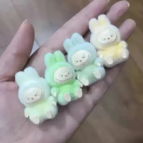 Labubu The Monsters Mini Figurines - Bear Hugs