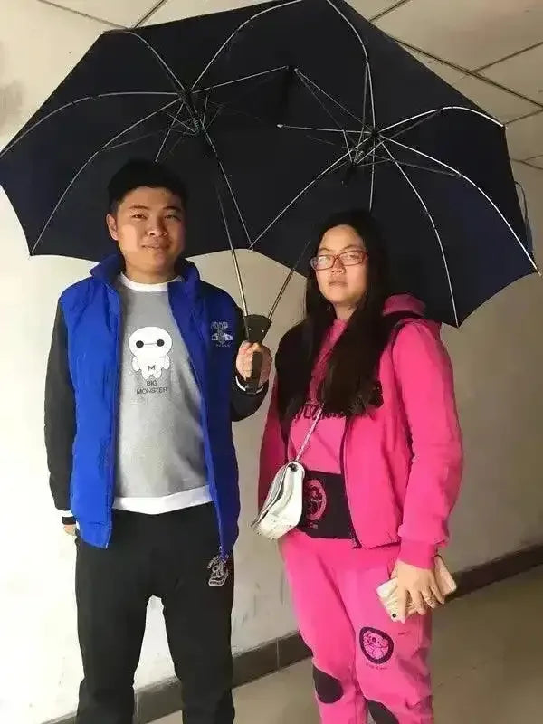 Large Wind-Proof Couple Umbrella - Bear Hugs
