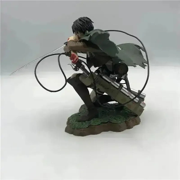 Levi Ackerman Action Figure (17 cm) - Bear Hugs