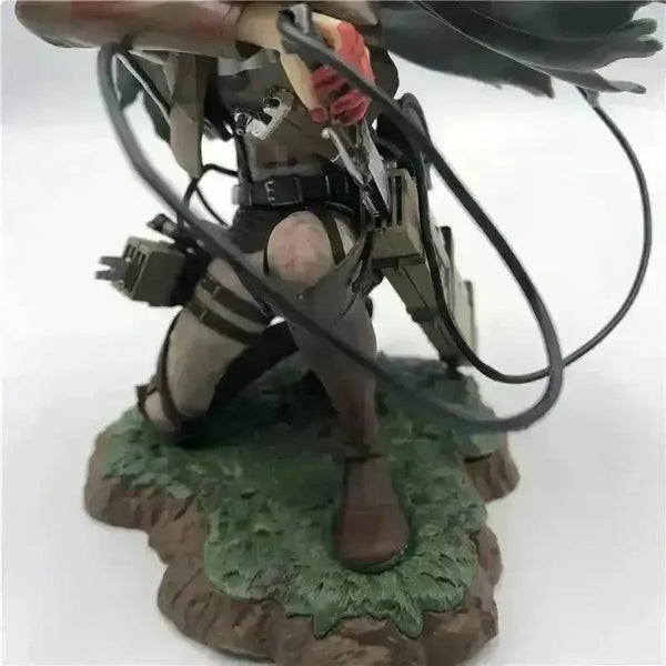 Levi Ackerman Action Figure (17 cm) - Bear Hugs