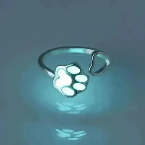 Luminous Cat Claw Ring - Bear Hugs