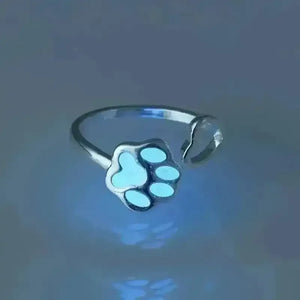Luminous Cat Claw Ring - Bear Hugs