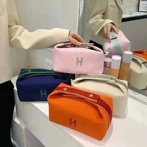 Luxe Minimal H Makeup Bag - Bear Hugs