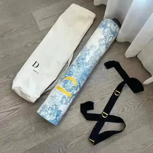 Luxury Designer Elegant Yoga Mat - Bear Hugs