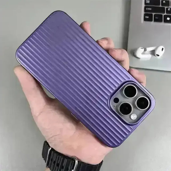 Luxury Rimo Corrugated Pattern Case (For iPhones) - Bear Hugs