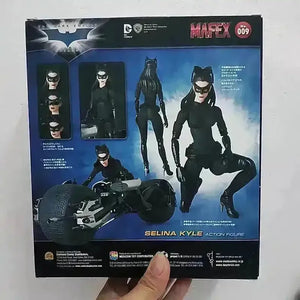 Mafex No. 009 Catwoman Action Figurine - Bear Hugs