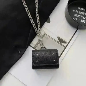 Maison Margiela Minimalist Case (For Airpods) - Bear Hugs