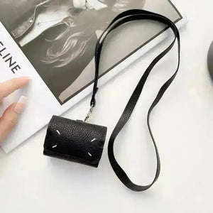 Maison Margiela Minimalist Case (For Airpods) - Bear Hugs