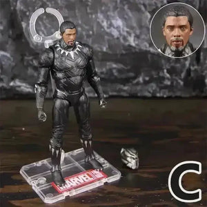 Marvel Black Panther Action Figure (18 cm) - Bear Hugs