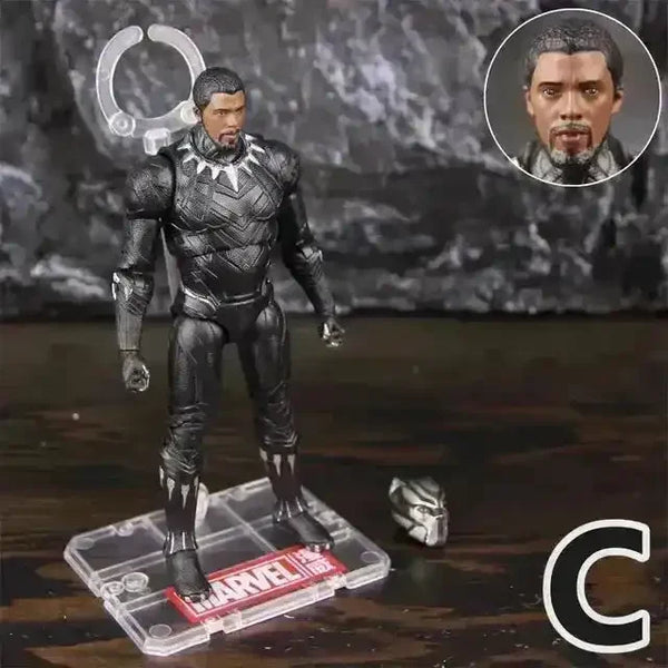 Marvel Black Panther Action Figure (18 cm) - Bear Hugs