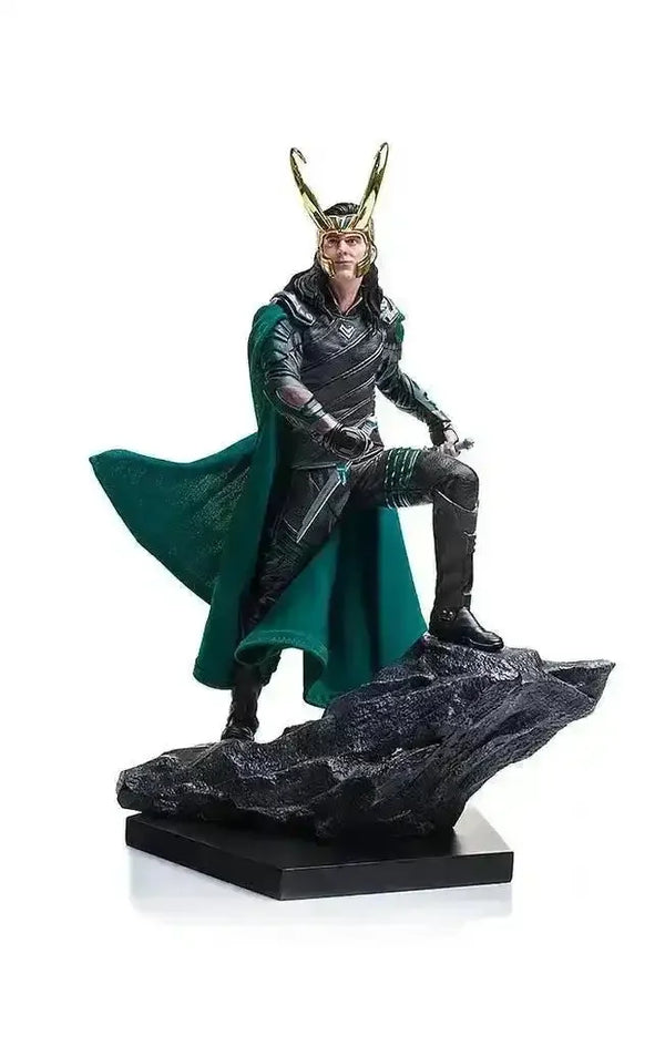 Marvel Cinematic Effect Figurines (20 cm) - Bear Hugs