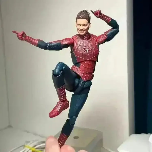 Marvel Spiderman Characters Action Figurine (15 cm) - Bear Hugs