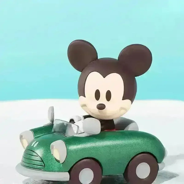 MINISO Disney Series Travel Themed Blind Box - Bear Hugs