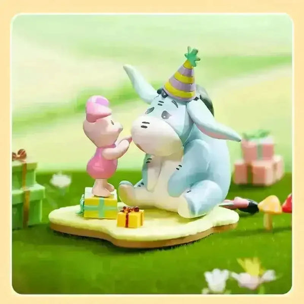 MINISO Pooh Bea Old Friends Party Theme Blind Box - Bear Hugs