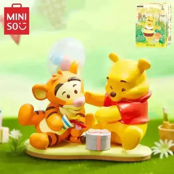 MINISO Pooh Bea Old Friends Party Theme Blind Box - Bear Hugs